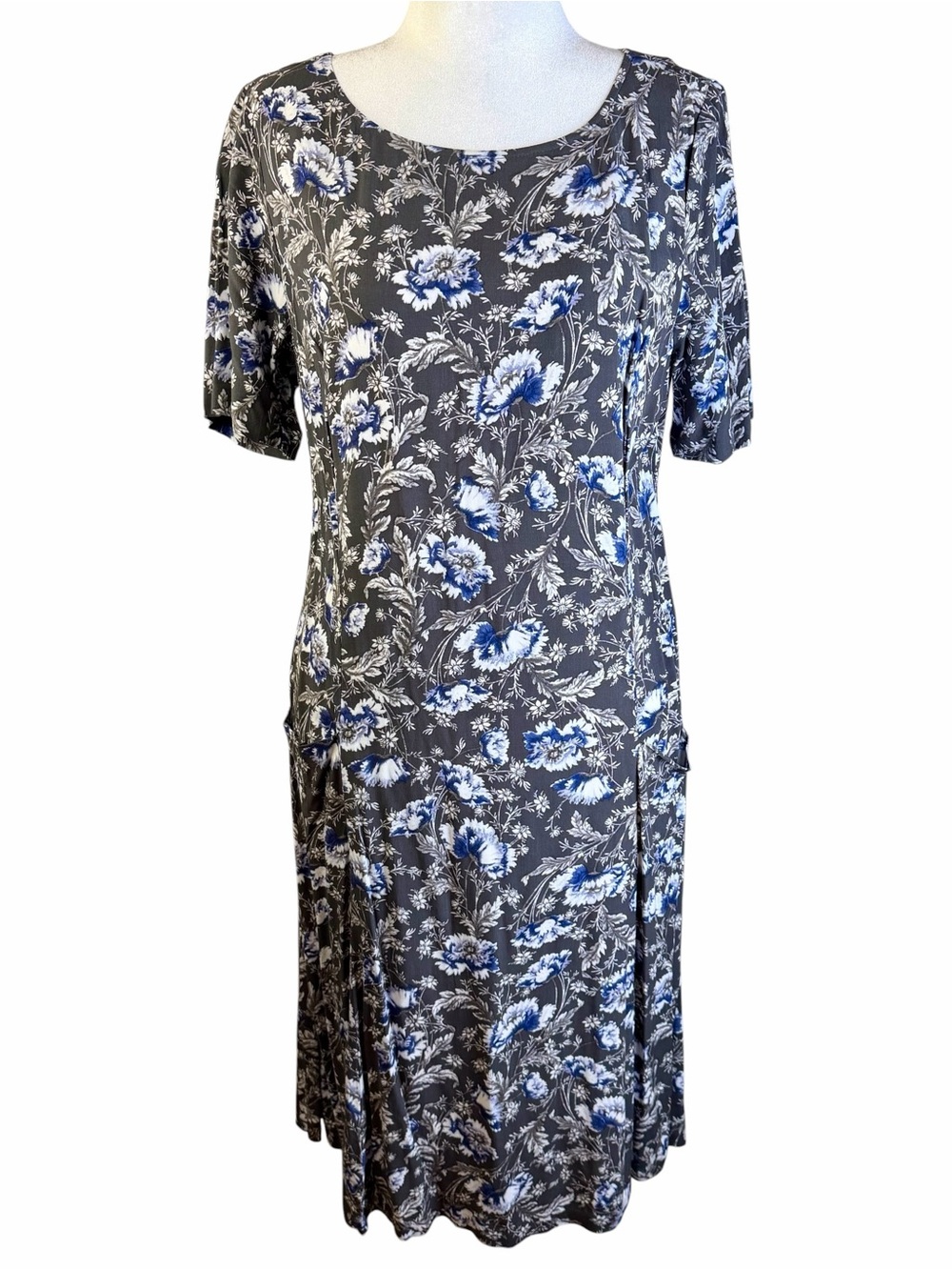J. Jill Gray Midi Dress with Blue and White Floral Print Size 12